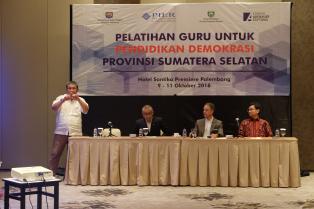 Sumsel Gandeng PIER dan KAS Latih Guru Pendidikan Demokrasi
